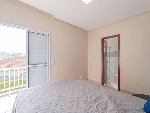 #CA0018 - Casa para Venda em Cotia - SP